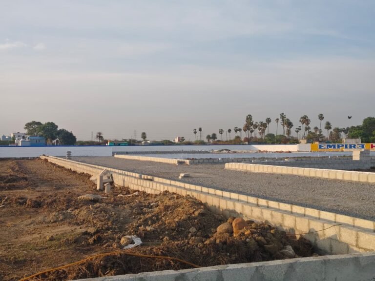 Plots for sale in Madavaram - Empire township (1)